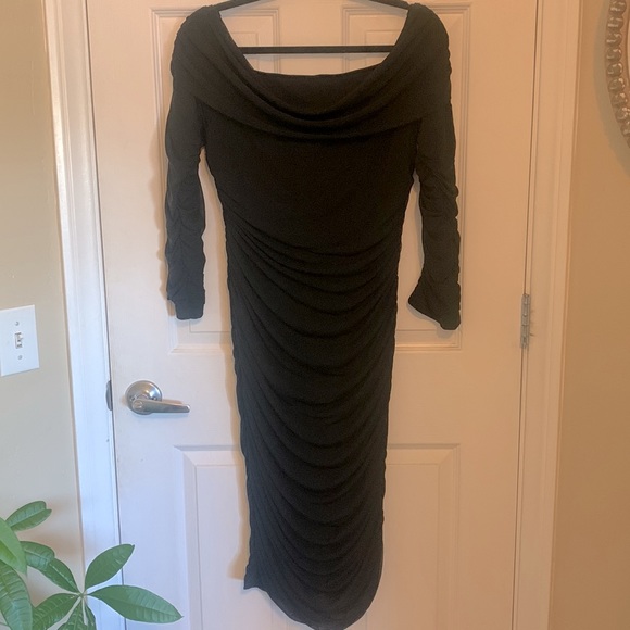 GOKATOSAU Long Sleeve Off Shoulder Midi Dress - Picture 4 of 5